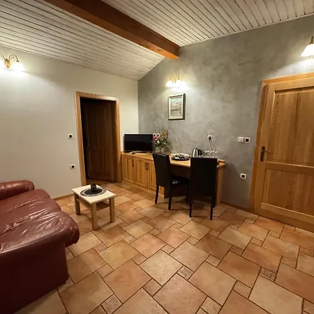 Omnia Vendégház